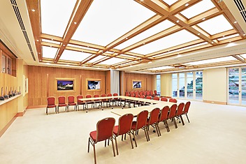 duża sala konferencyjna korporacji budowlanej Doraco, projekt Pik Studio