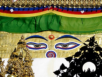Oczy Buddy na szczycie stupy w Katmandu, Nepal